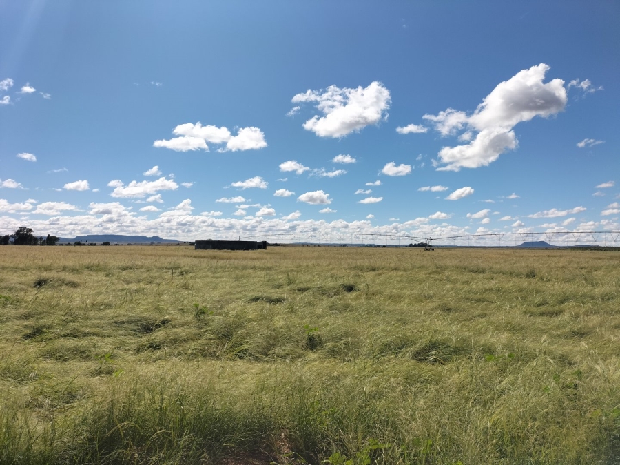 3 Bedroom Property for Sale in Bloemfontein Rural Free State